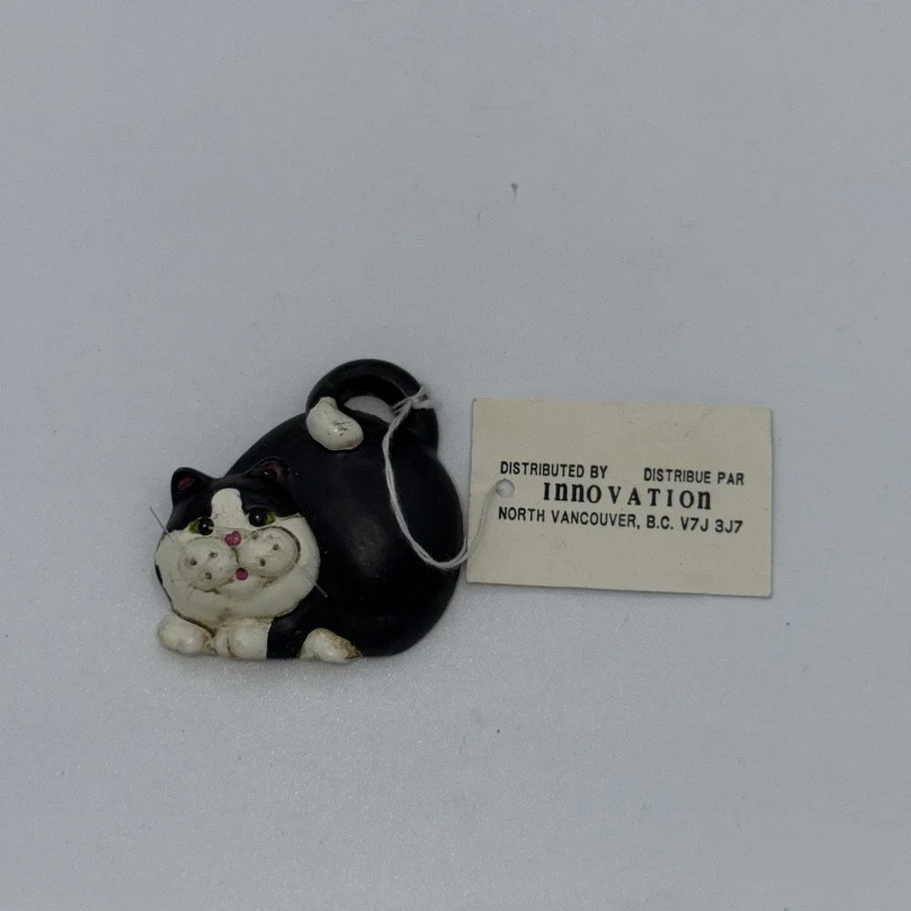 Vintage Black White Cat Fridge Magnet Hand Painted Porcelain Tuxedo Kitten Cute